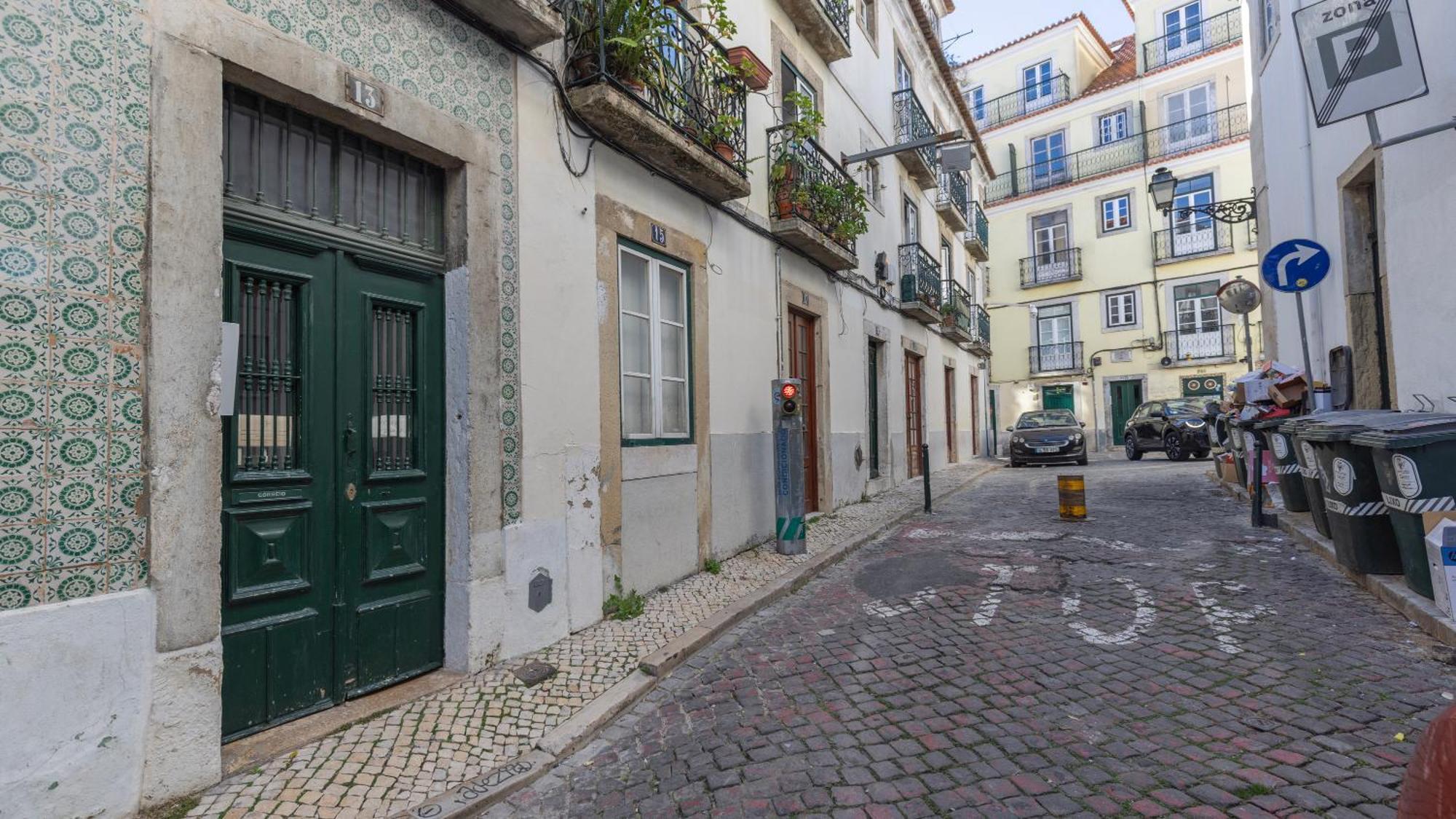 Apartment Elegant In Bairro Alto By Lovelystay